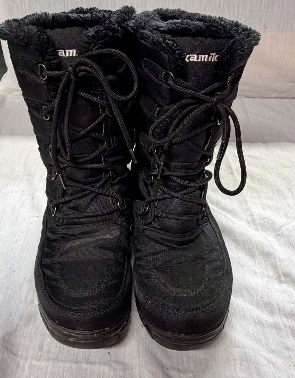 Kamik Brooklyn Women's Waterproof Lace-Up Winter Snow Boots